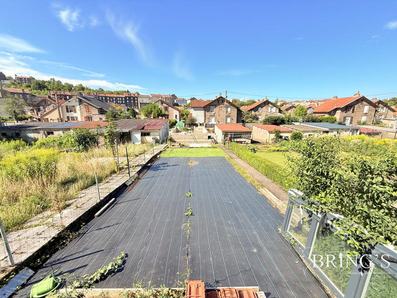 Maison - 145 m² - 5 pièces