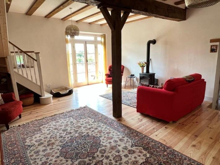 Maison - 120 m² - 5 pièces