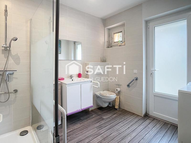 Maison - 138 m² - 6 pièces