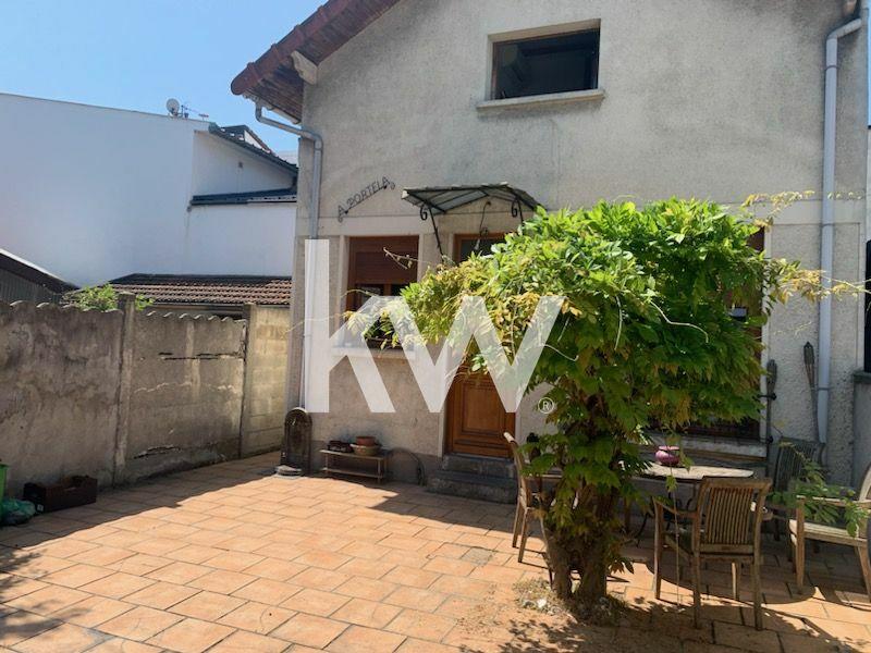 Maison - 79 m² - 4 pièces