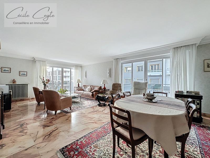 Appartement - 102 m² - 4 pièces