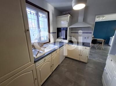 Maison - 90 m² - 4 pièces