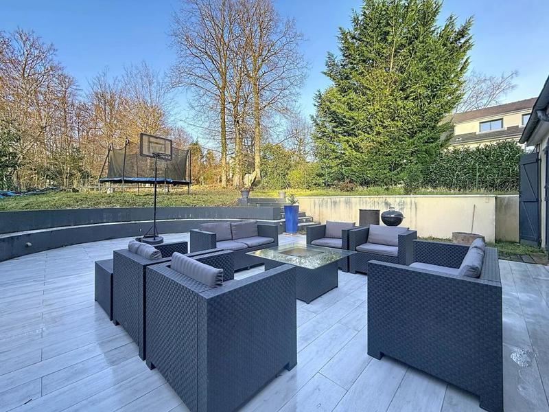 Maison - 120 m² - 6 pièces