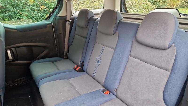 Citroën Berlingo 1.6 e-HDi 90 Bva6 Confort - Automatique