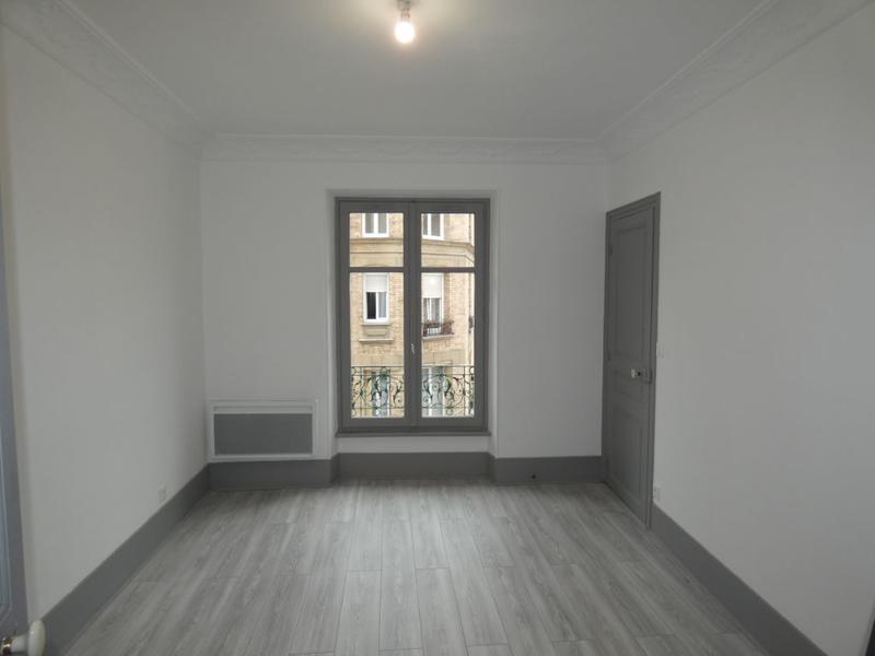 Appartement - 72 m² - 2 pièces
