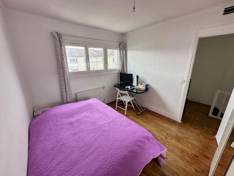 Maison - 96 m² - 5 pièces