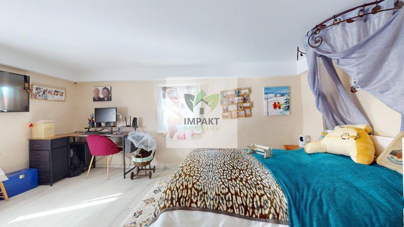 Maison ancienne - 137 m² - 6 pièces