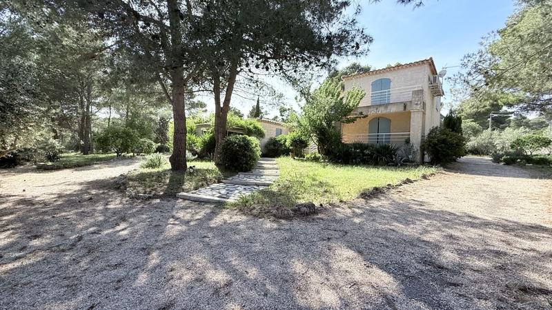 Villa - 145 m² - 5 pièces