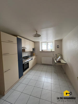 Appartement - 65 m² - 2 pièces