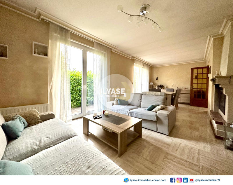 Maison - 121 m² - 5 pièces