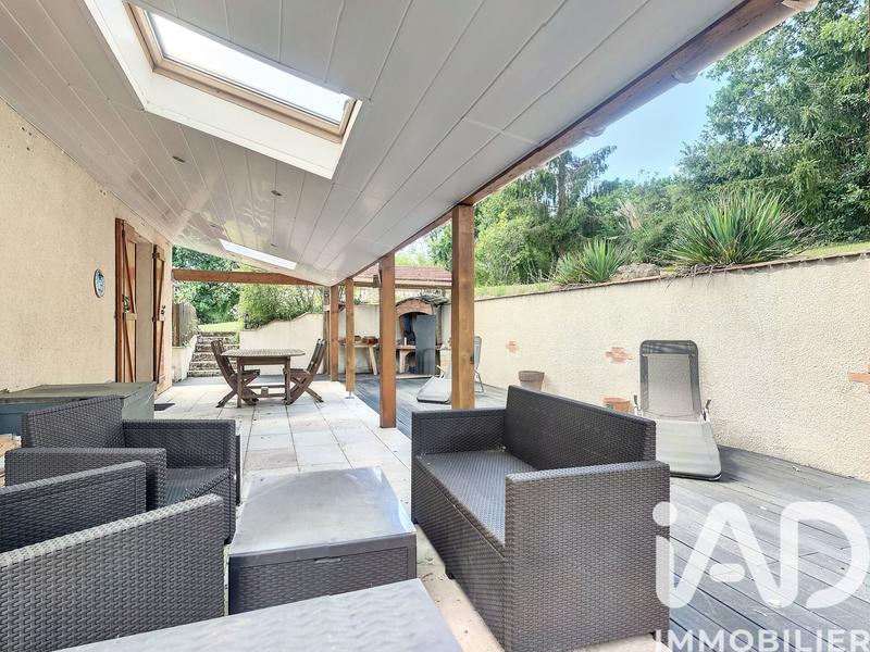 Maison - 90 m² - 6 pièces