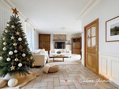 Maison de ville - 174 m² - 8 pièces