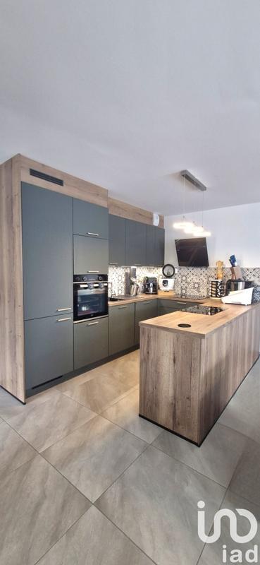 Appartement - 88 m² - 5 pièces