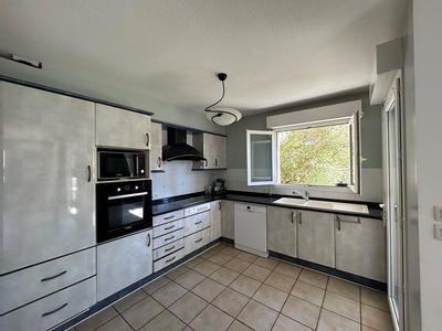 Maison - 91 m² - 4 pièces