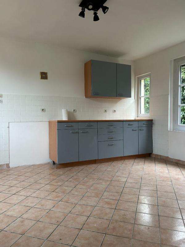 Maison - 97 m² - 5 pièces