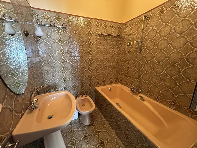 Maison traditionnelle - 188 m² - 7 pièces