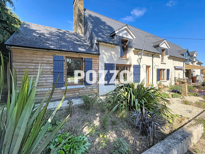 Maison - 248 m² - 6 pièces