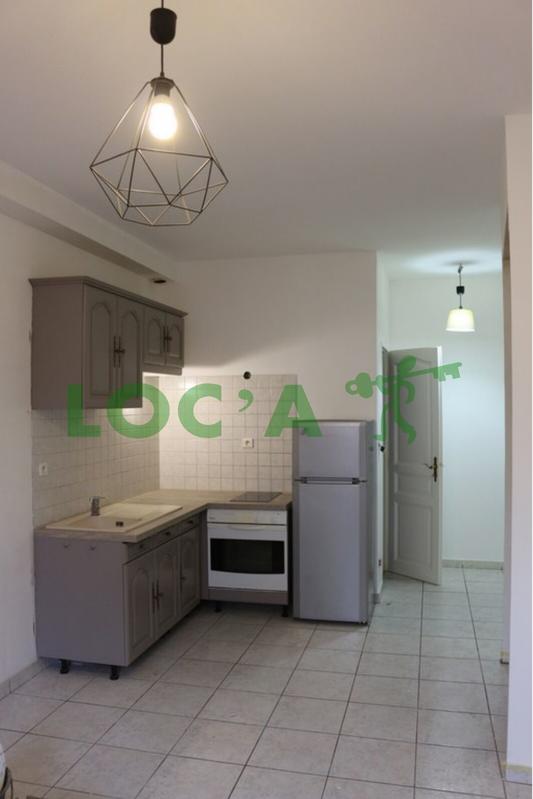 Studio - 25 m² - 1 pièce