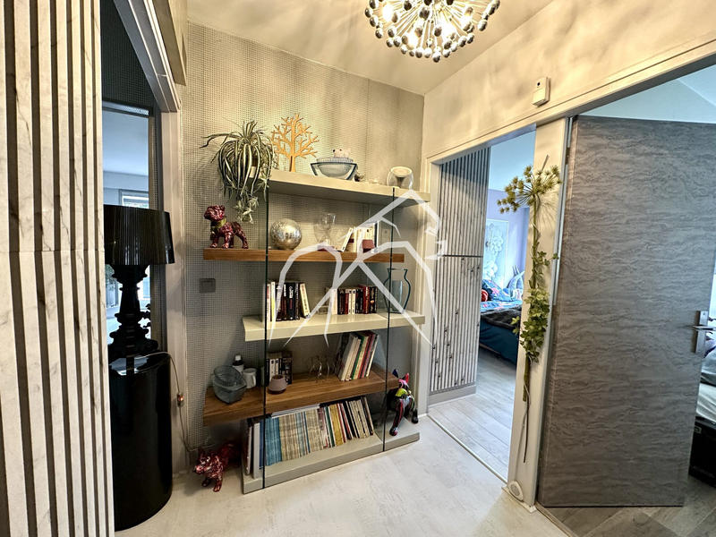 Appartement - 89 m² - 4 pièces