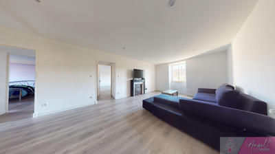 Maison de village - 250 m² - 8 pièces