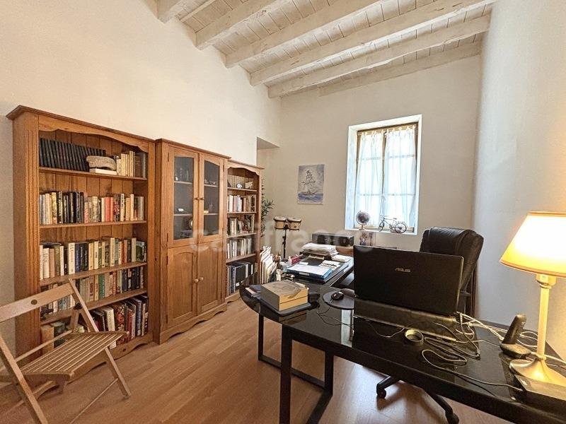 Maison - 218 m² - 5 pièces