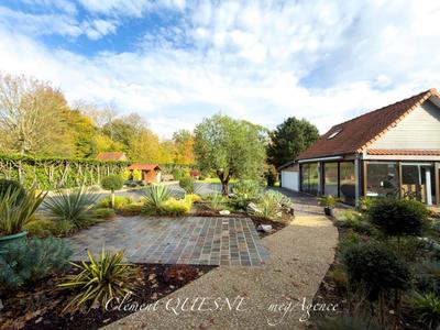 Maison - 182 m² - 7 pièces