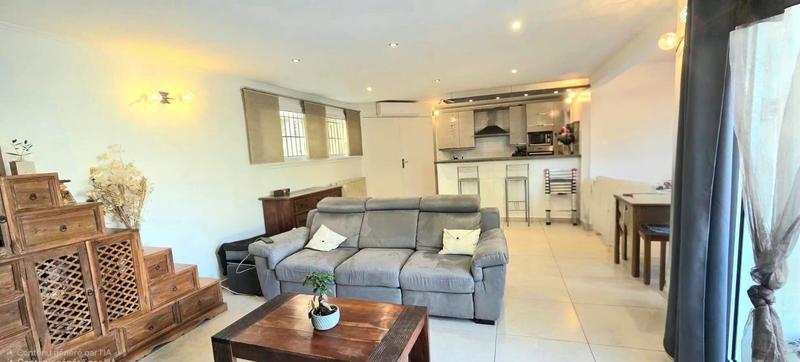 Appartement - 104 m² - 4 pièces