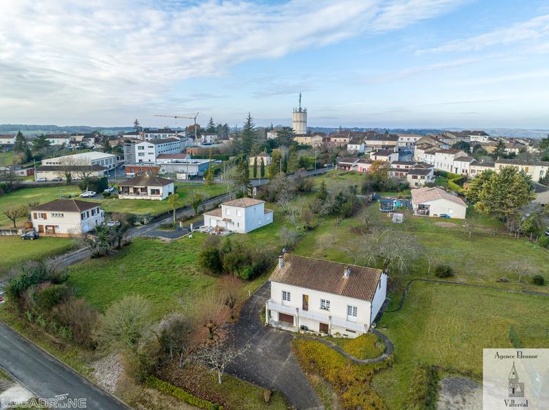 Maison traditionnelle - 102 m² - 4 pièces