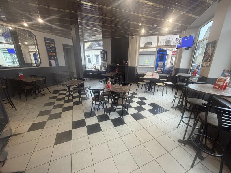 Fonds de commerce - 130 m²