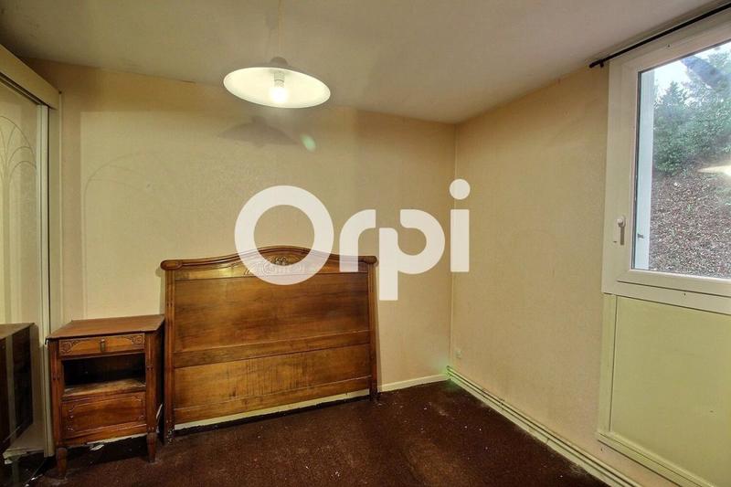 Appartement - 98 m² - 6 pièces