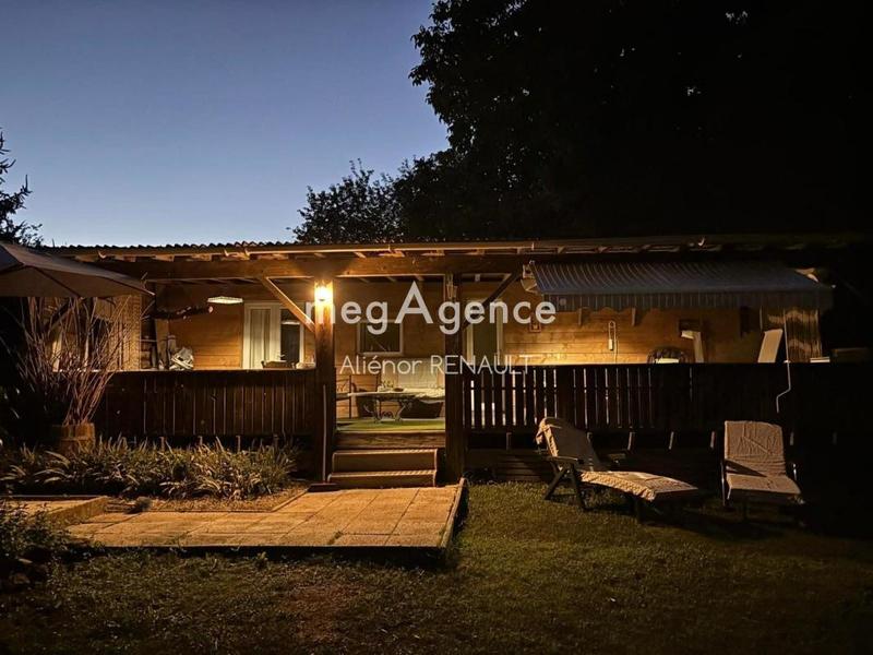 Maison de campagne - 360 m² - 13 pièces