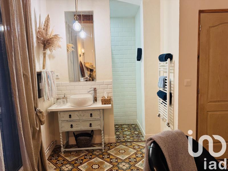 Maison - 201 m² - 5 pièces