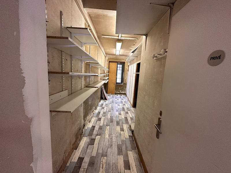 Local commercial - 43 m² - 1 pièce