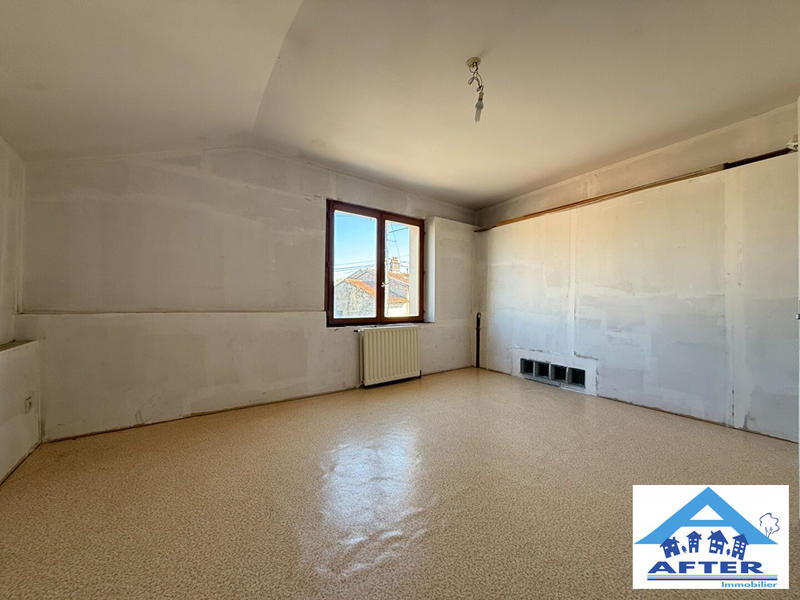 Maison - 145 m² - 6 pièces