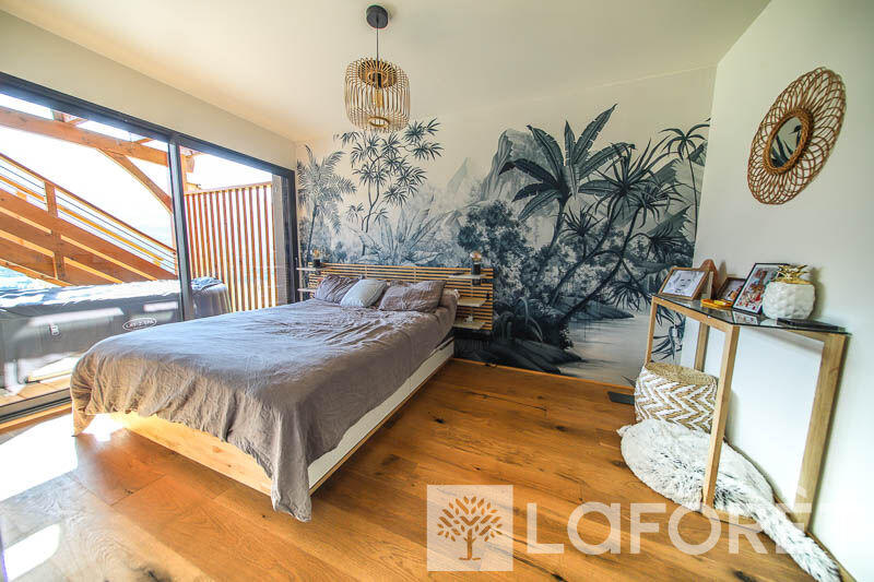 Maison - 131 m² - 5 pièces