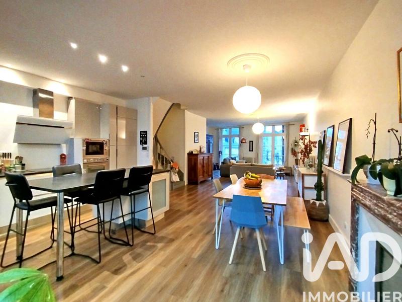 Maison de ville - 120 m² - 4 pièces