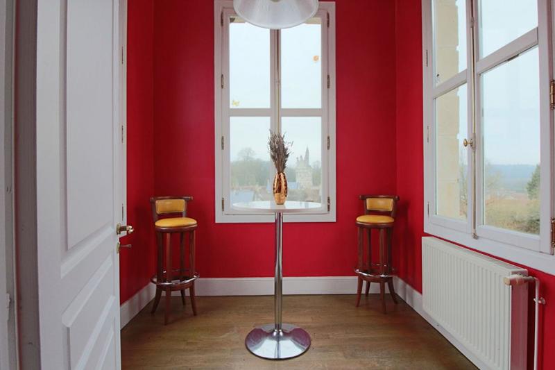 Demeure - 700 m² - 13 pièces