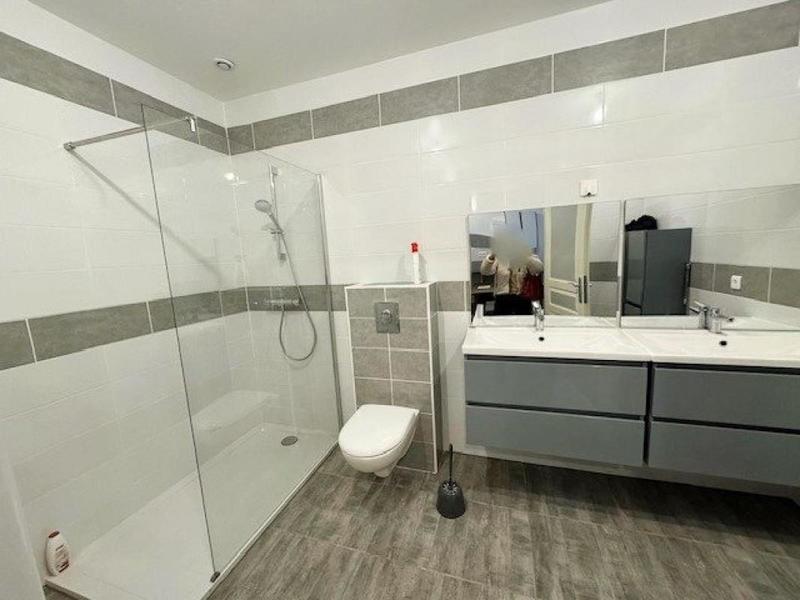 Maison - 245 m² - 2 pièces