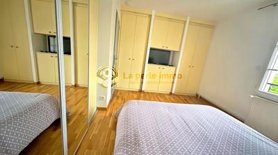 Maison - 160 m² - 9 pièces