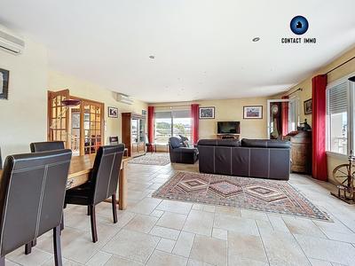 Appartement - 135 m² - 5 pièces