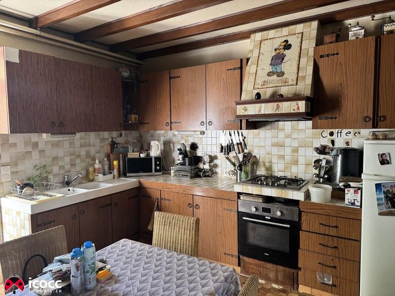 Demeure - 210 m² - 8 pièces