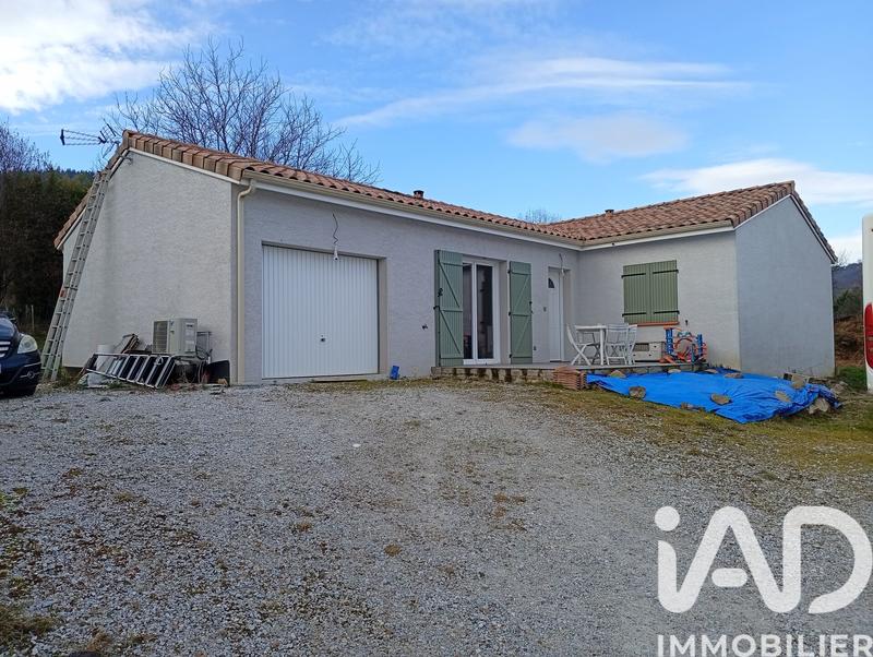 Maison - 97 m² - 4 pièces