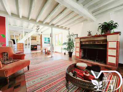 Maison - 137 m² - 5 pièces