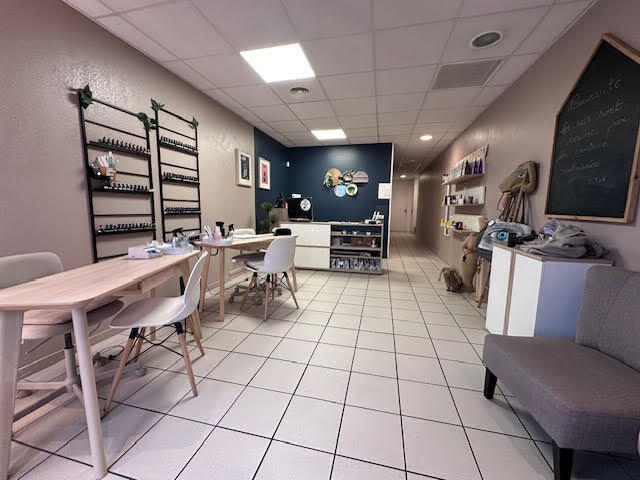 Local commercial - 107 m² - 9 pièces