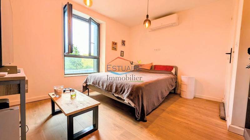 Maison contemporaine - 140 m² - 5 pièces