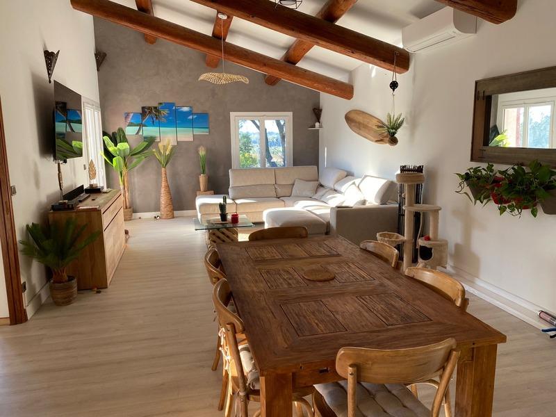 Maison - 175 m² - 8 pièces