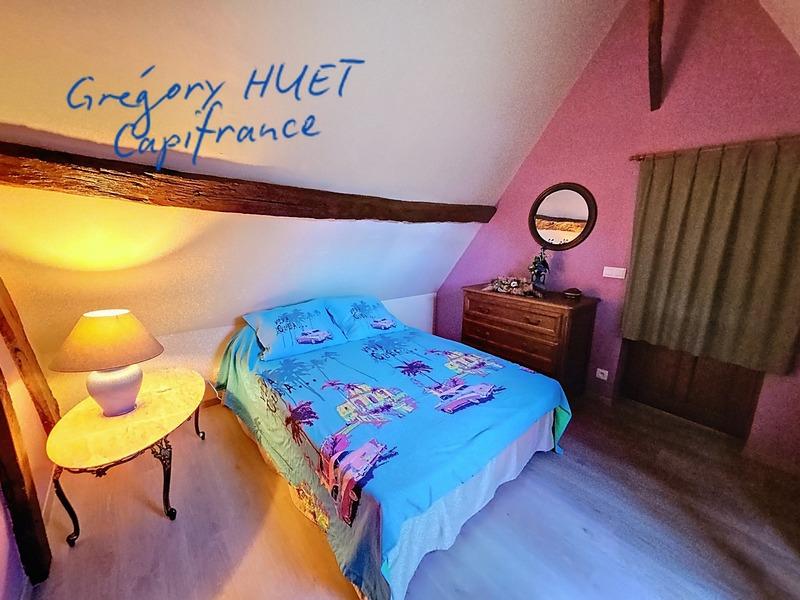 Maison - 121 m² - 8 pièces