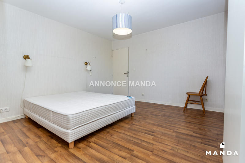 Appartement - 138 m² - 5 pièces