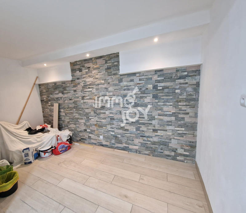 Maison - 83 m² - 3 pièces