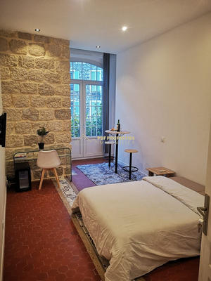 Appartement - 125 m² - 6 pièces